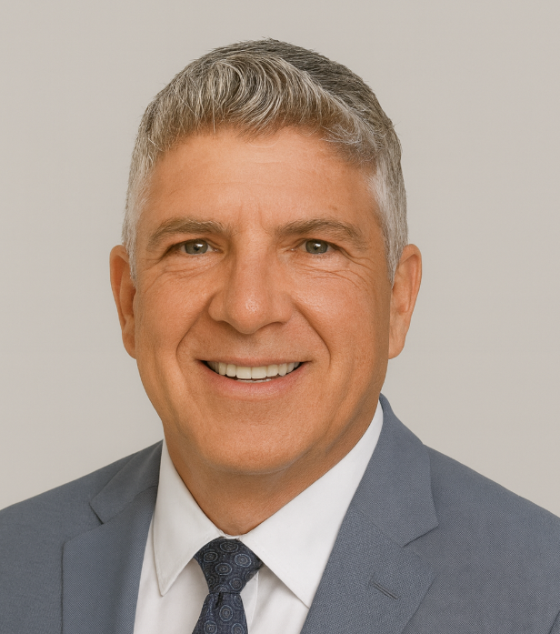 Graf Reiner professional headshot